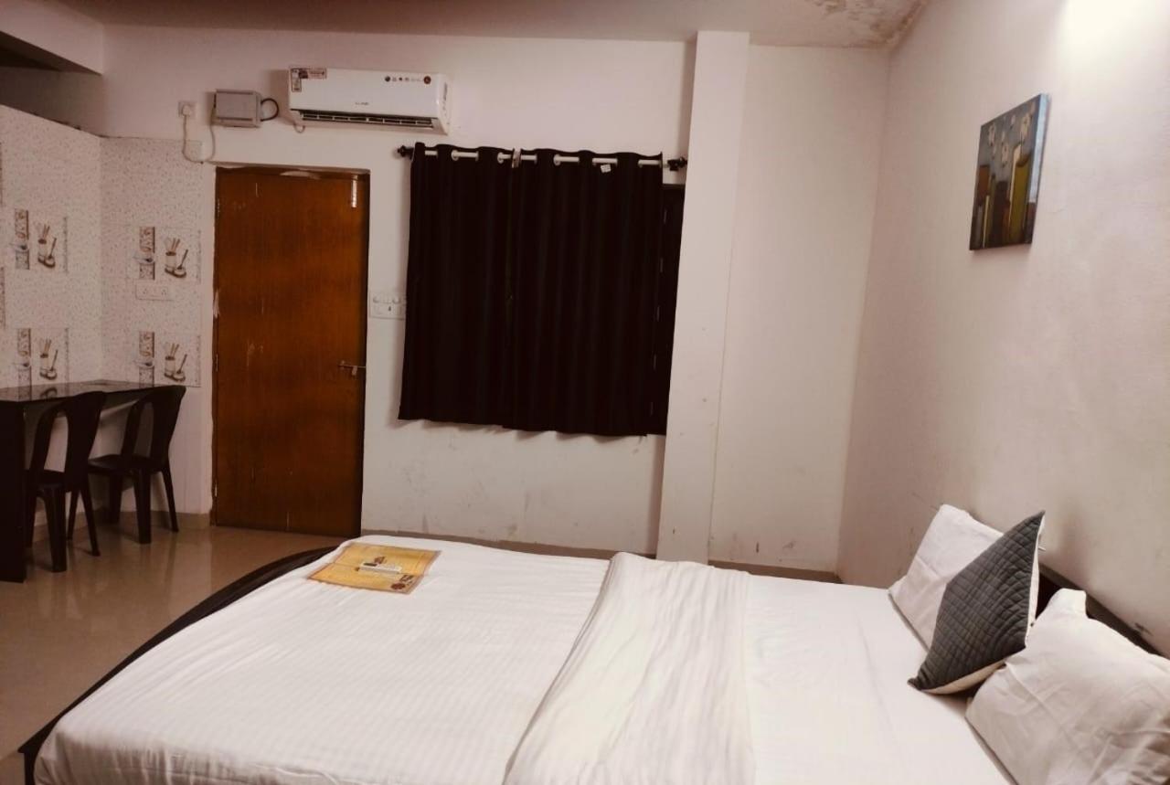 Hotel Explorer Calangute Kültér fotó