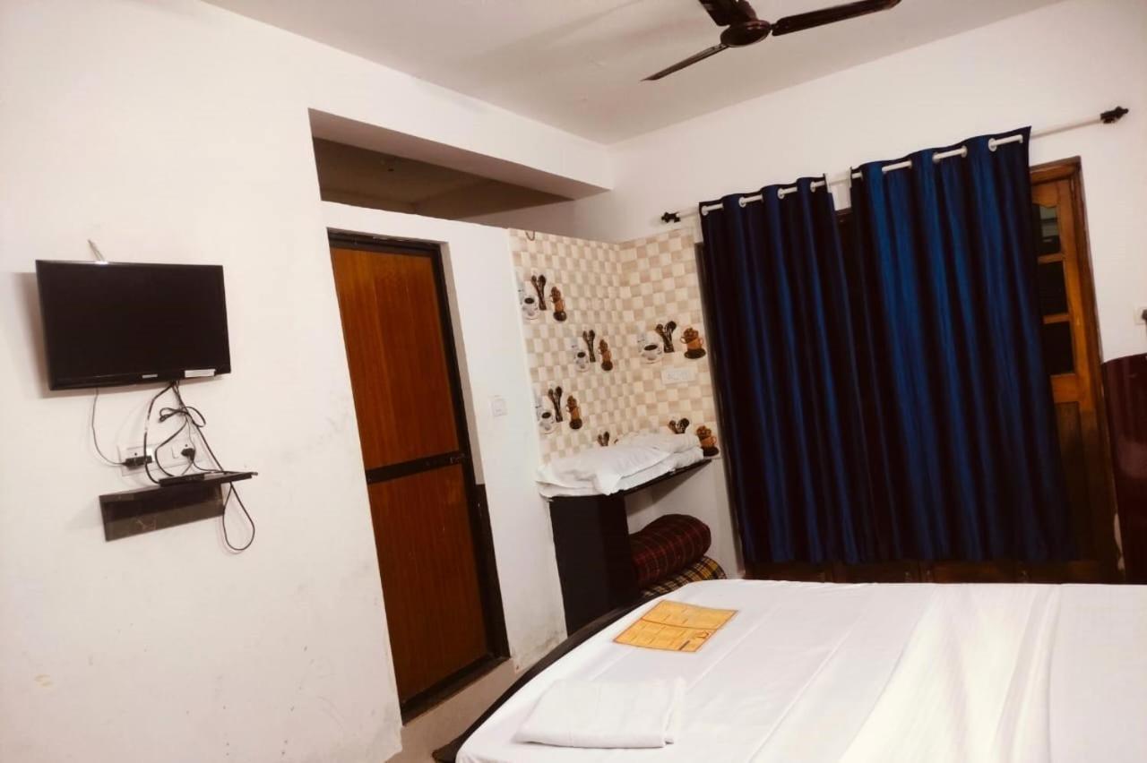 Hotel Explorer Calangute Kültér fotó