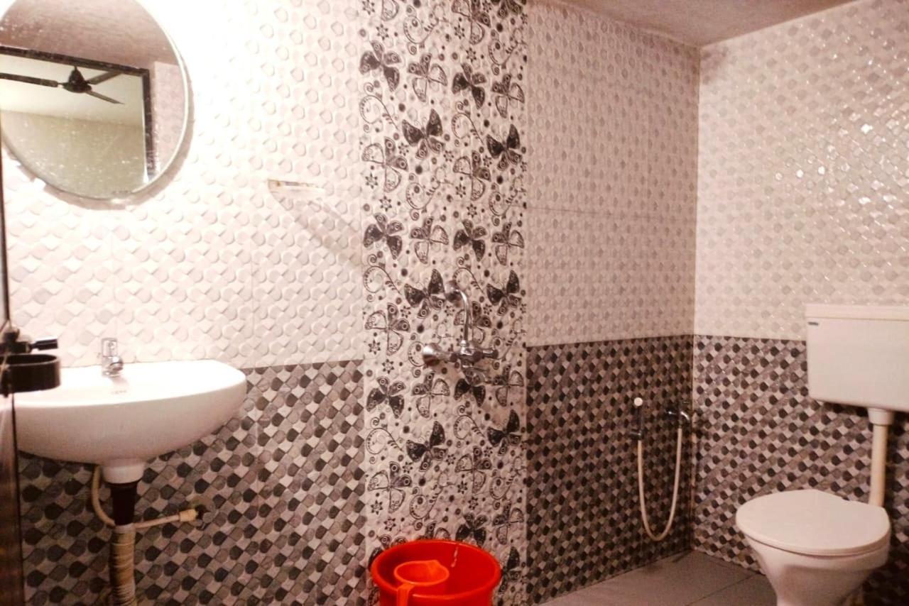 Hotel Explorer Calangute Kültér fotó